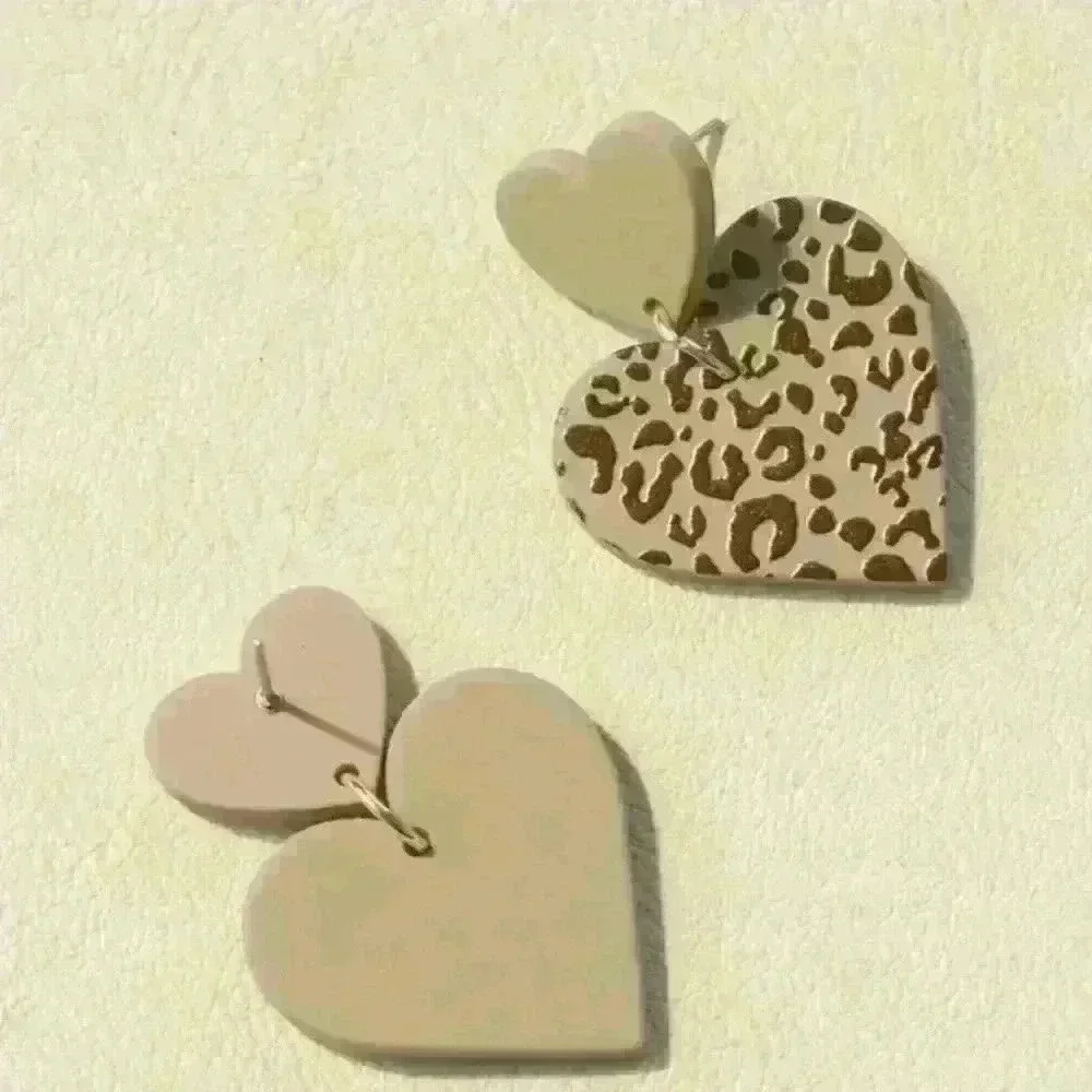 Adorable Heart-Shaped Leopard Pattern Dangle Earrings
